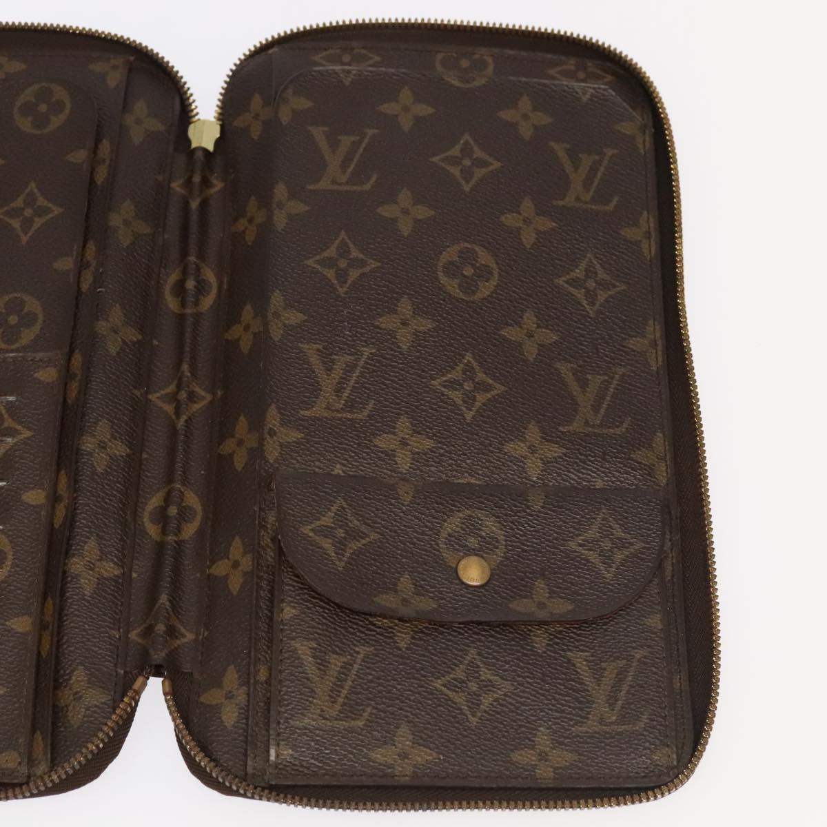 LOUIS VUITTON Monogram Poche Escapade Travel Case M60113 LV Auth yk15438