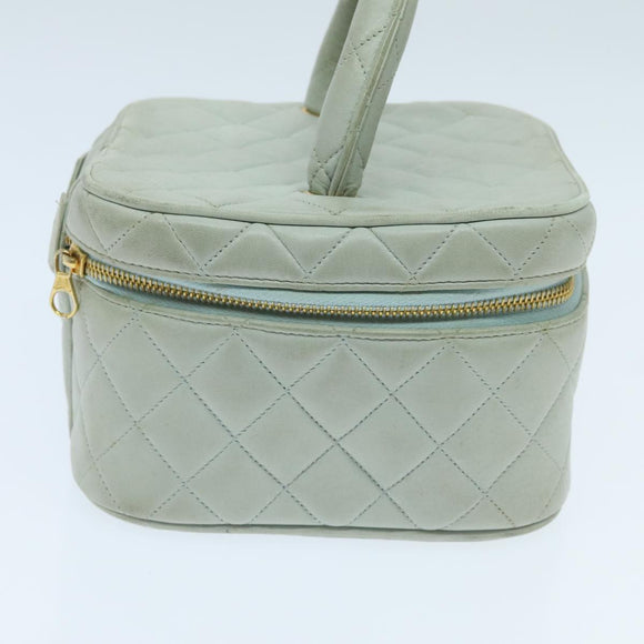 CHANEL Matelasse Vanity Cosmetic Pouch Lamb Skin Blue Gold CC Auth yk15445