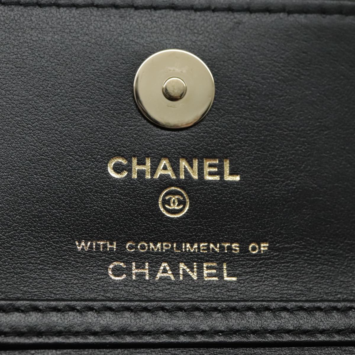 CHANEL Matelasse Chain Pouch Canvas Beige Gold CC Auth yk15527A