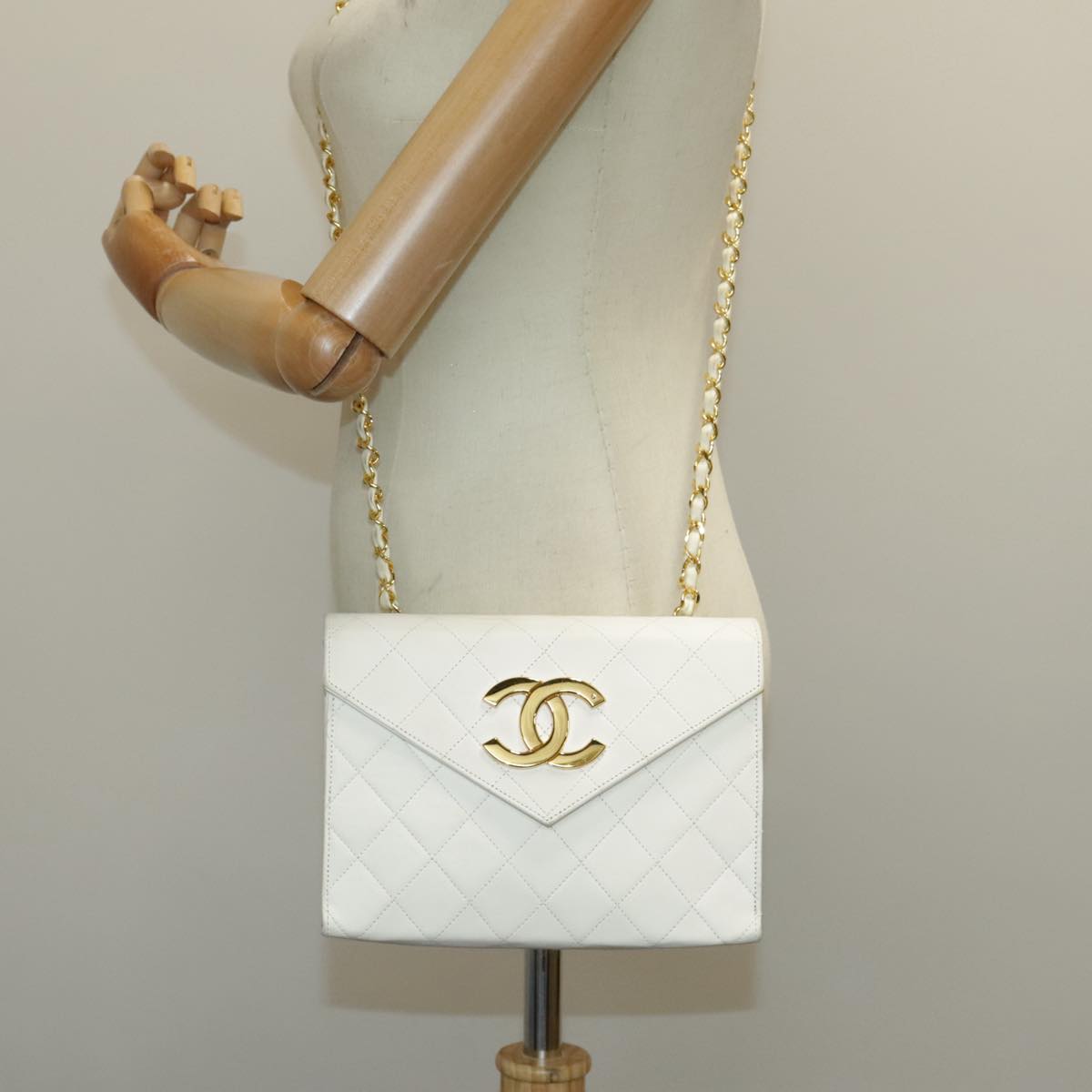 CHANEL Matelasse Big COCO Mark Chain Bag Lamb Skin White Gold CC Auth yk15609A