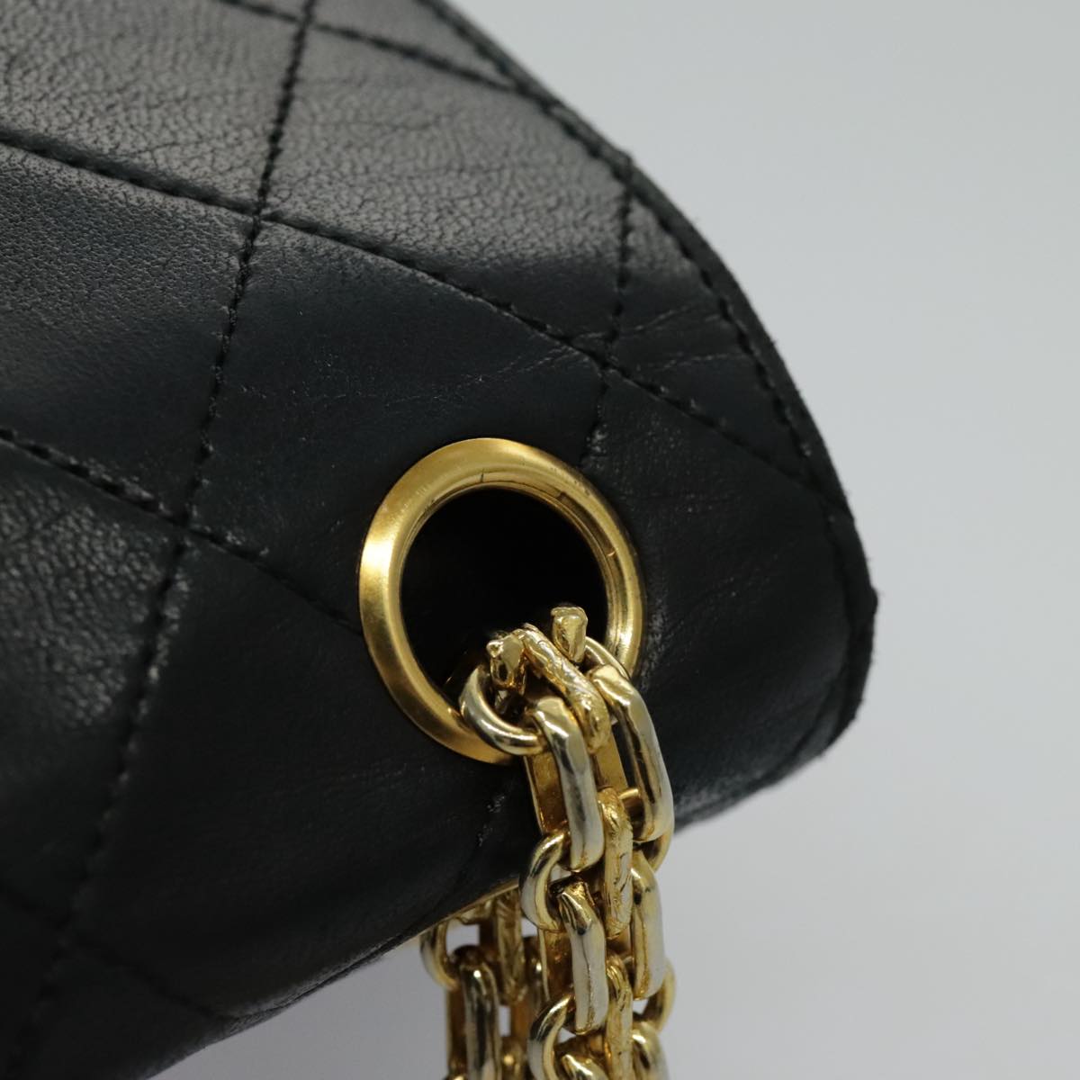 CHANEL Matelasse Chain Hand Bag Lamb Skin Vintage Black Gold CC Auth yk15613A