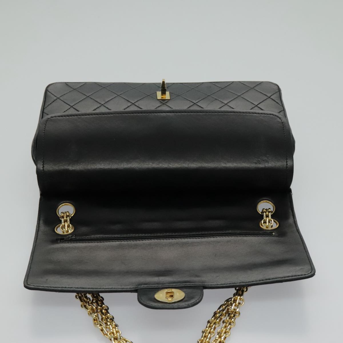 CHANEL Matelasse Chain Hand Bag Lamb Skin Vintage Black Gold CC Auth yk15613A