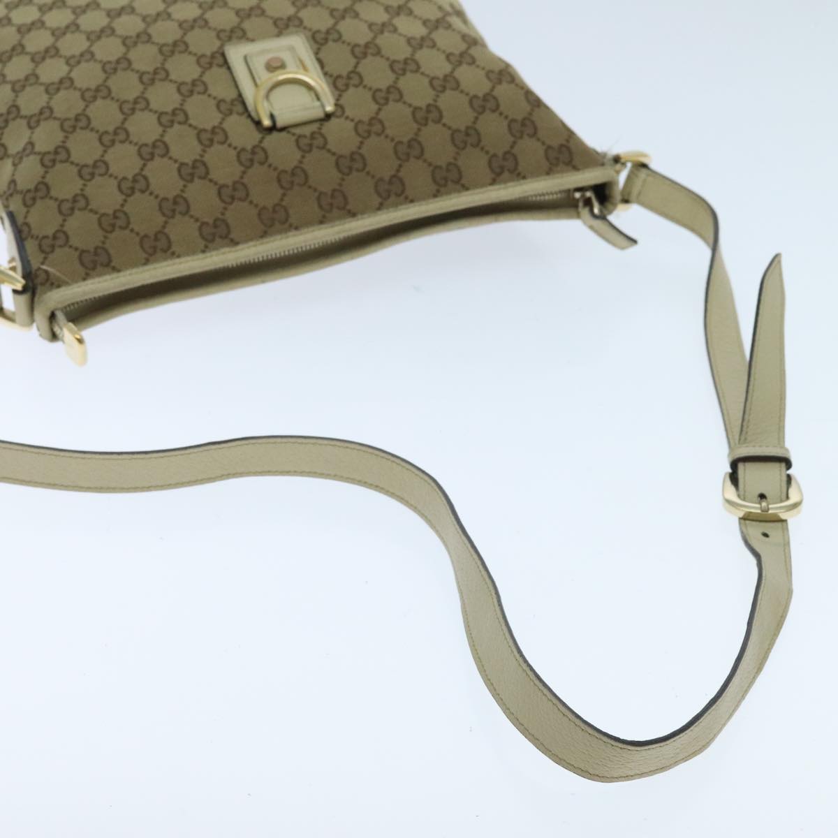 GUCCI GG Canvas Abbey Shoulder Bag Beige Auth yk15663