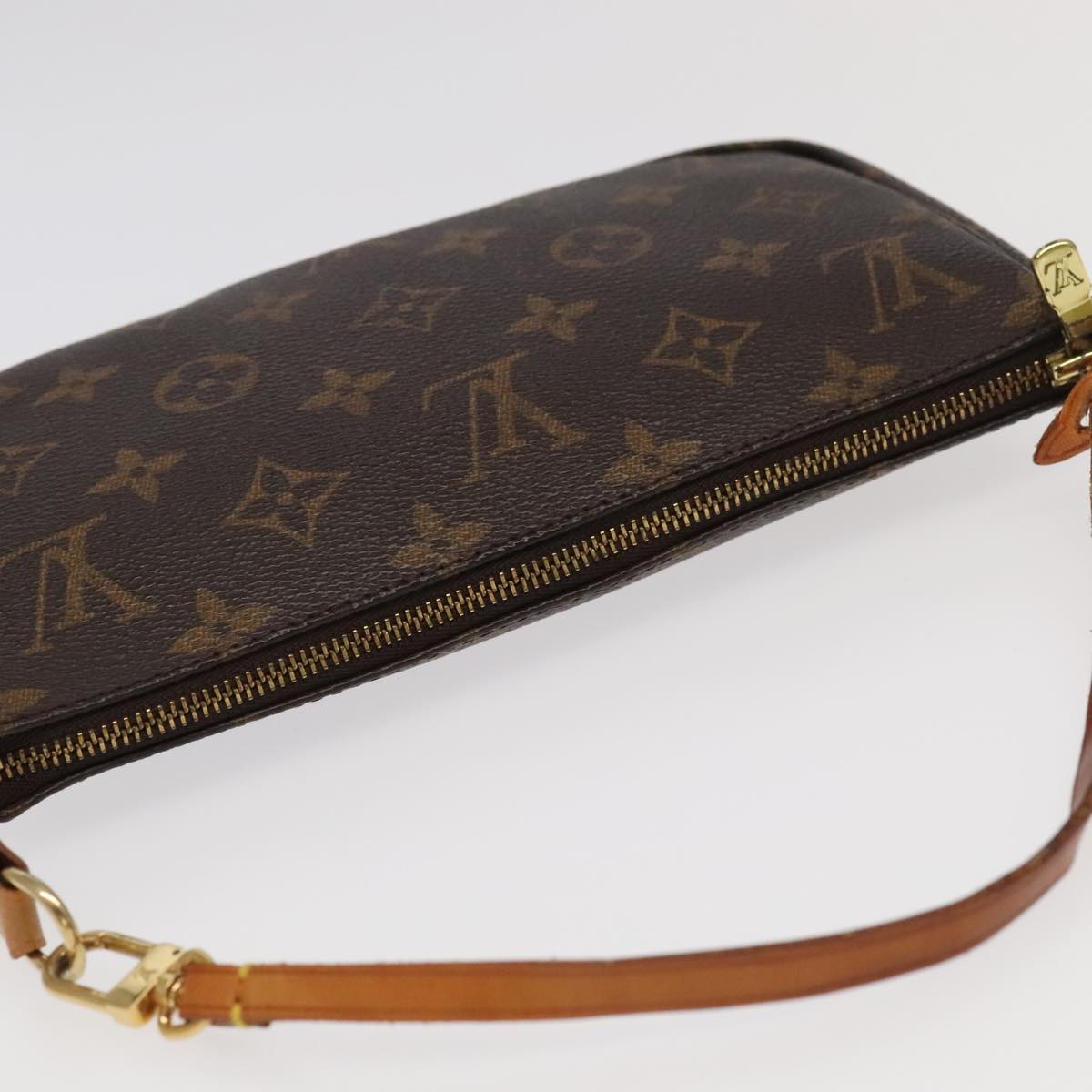 LOUIS VUITTON Monogram Pochette Accessoires Pouch M51980 LV Auth yk15678