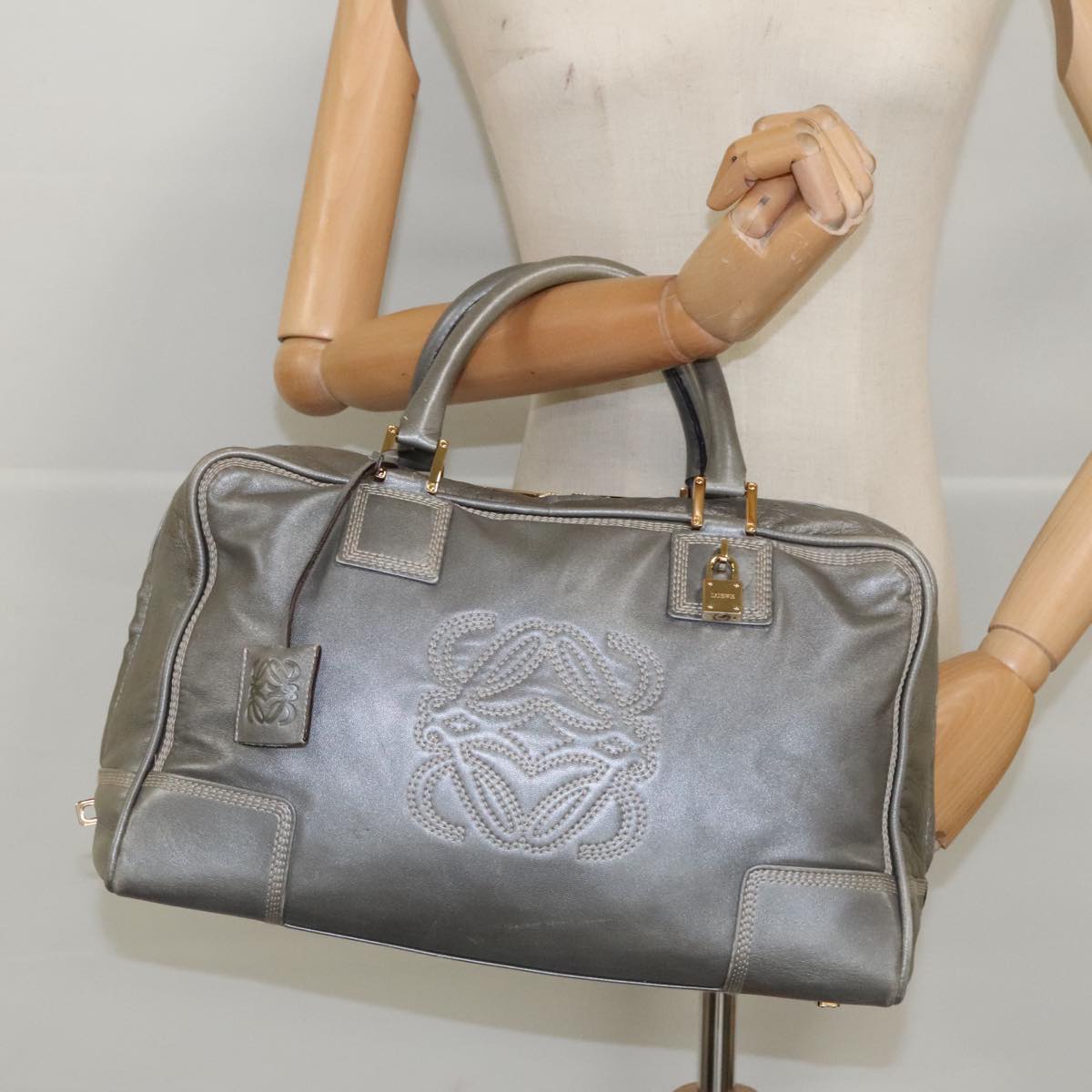 LOEWE Amazona 36 Hand Bag Leather Gold Silver Auth yk15689