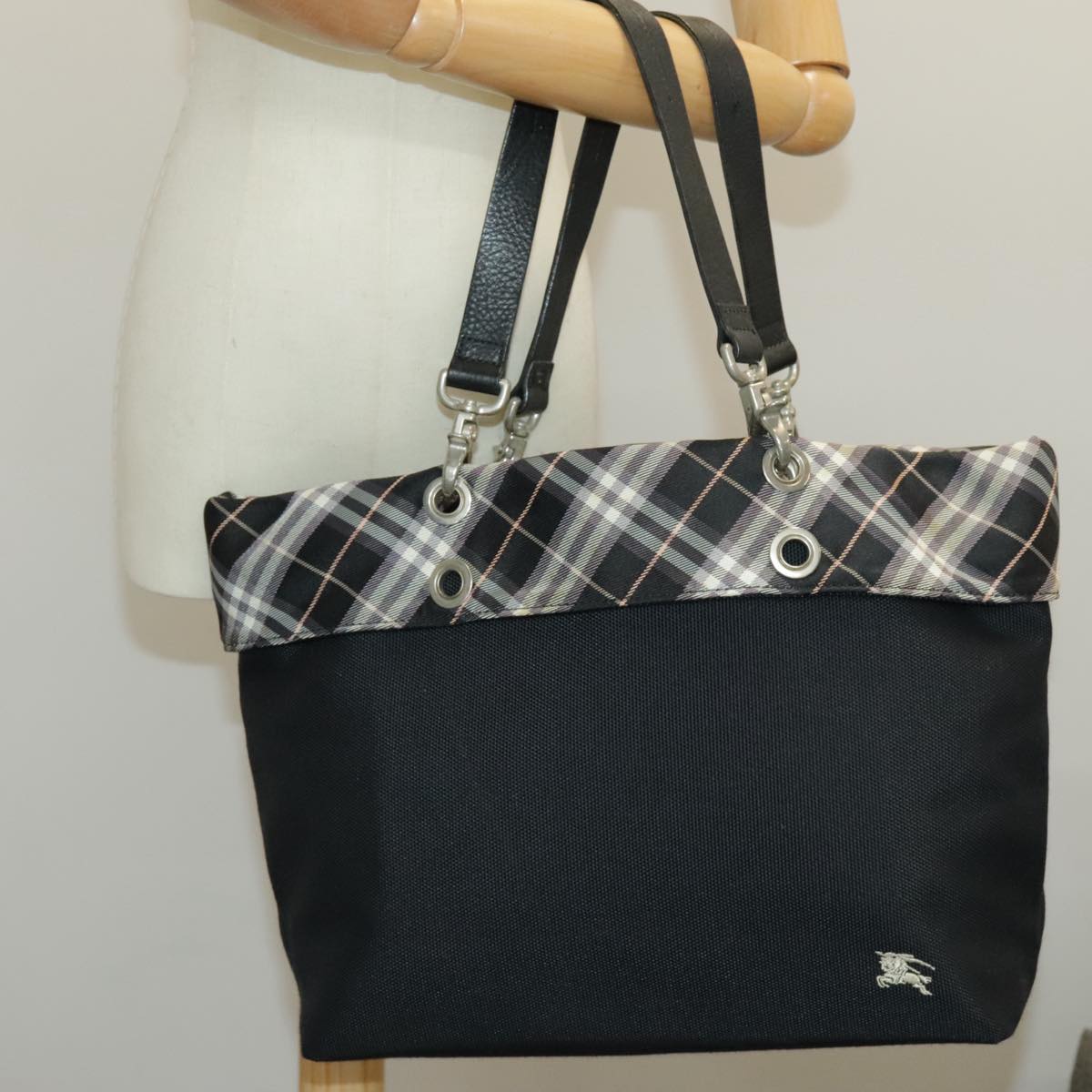 BURBERRY Nova Check Blue Label Hand Bag Canvas Black Auth yk15743