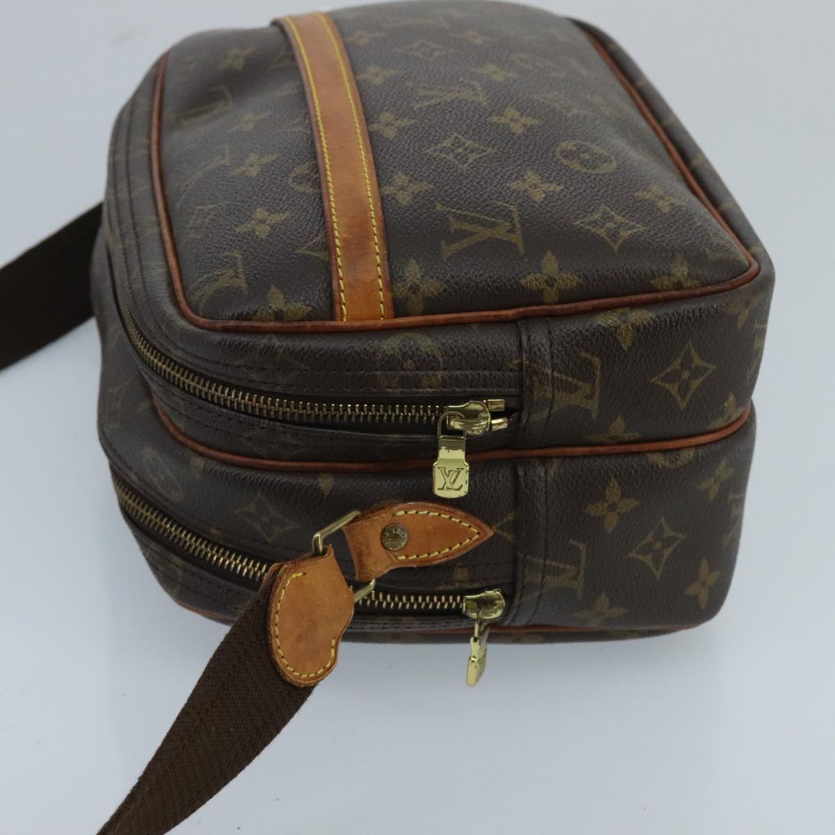 LOUIS VUITTON Monogram Reporter PM Shoulder Bag M45254 LV Auth yk15752