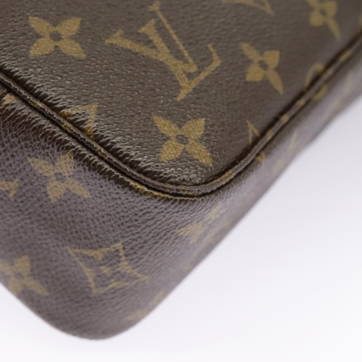 LOUIS VUITTON Monogram Trousse Toilette 23 Clutch Bag M47524 LV Auth yk15875