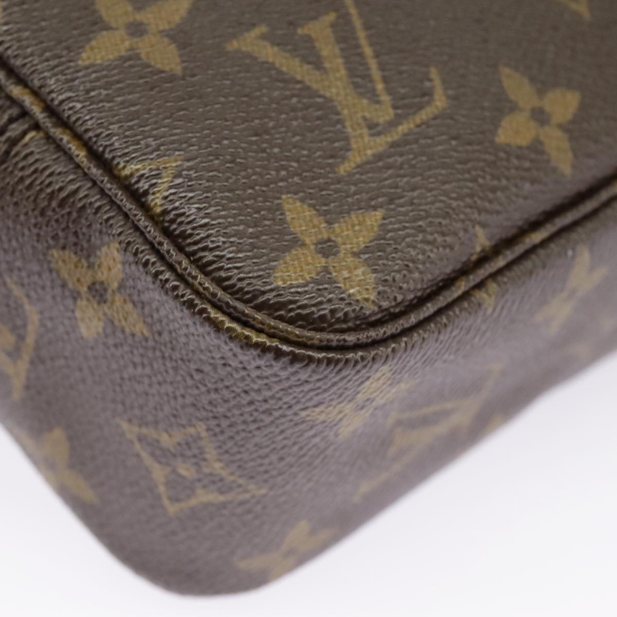 LOUIS VUITTON Monogram Trousse Toilette 23 Clutch Bag M47524 LV Auth yk15875