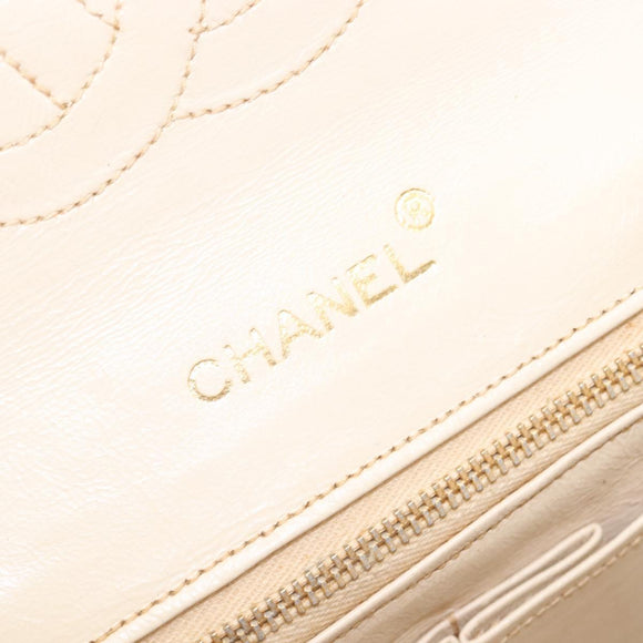 CHANEL Matelasse Double Flap Chain Hand Bag Leather Beige Gold CC Auth yk15889A