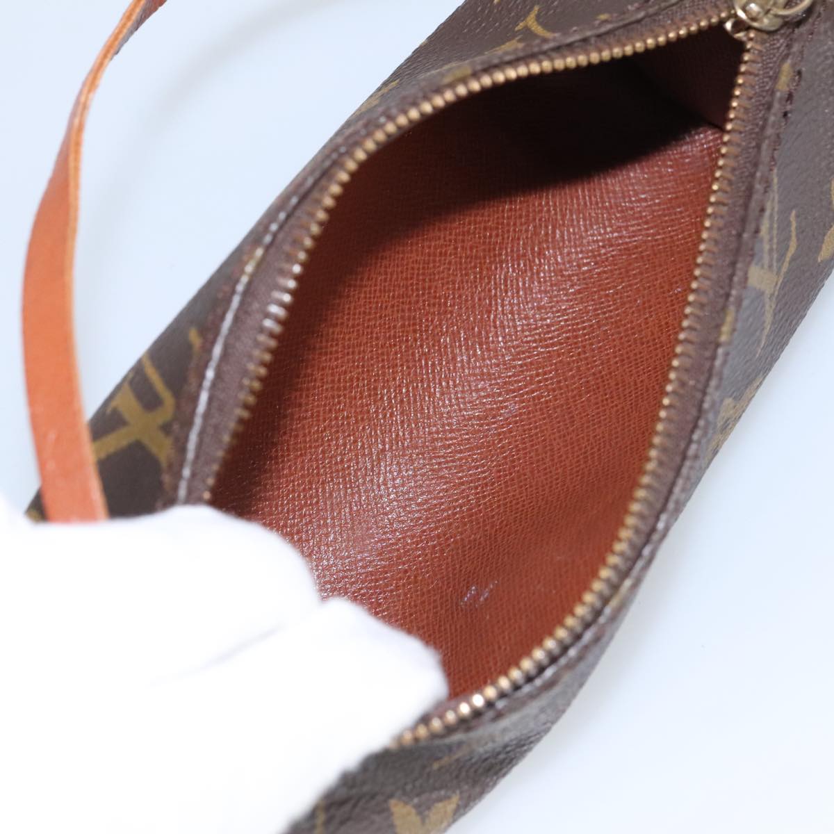 LOUIS VUITTON Monogram Papillon Pouch LV Auth yk15891