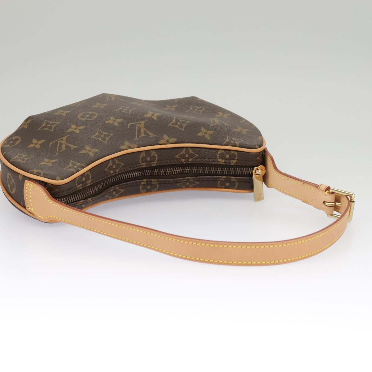 LOUIS VUITTON Monogram Pochette Croissant Shoulder Bag M51510 LV Auth yk15895A