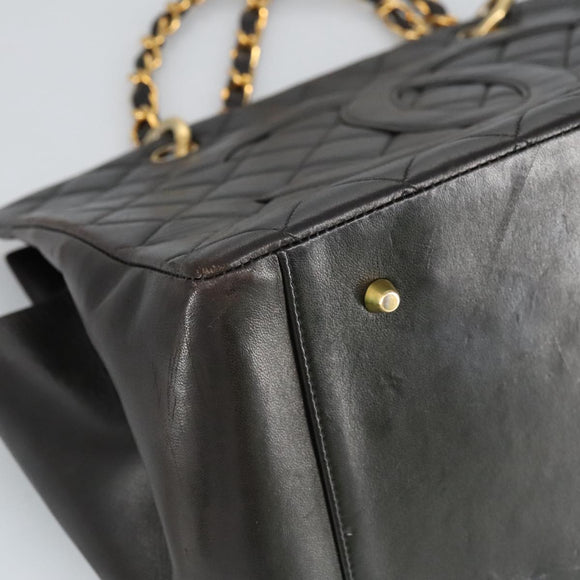 CHANEL Matelasse Chain Hand Bag Lamb Skin Black Gold CC Auth yk15908V