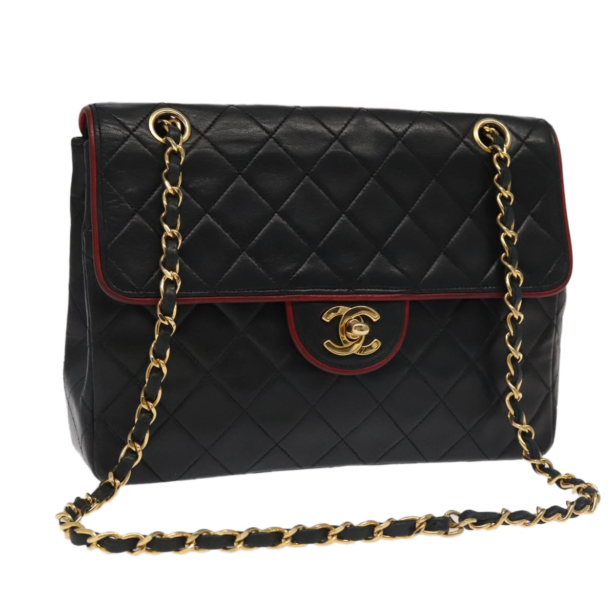 CHANEL Matelasse Turn Lock Chain Bag Lamb Skin Black Gold CC Auth yk15912A