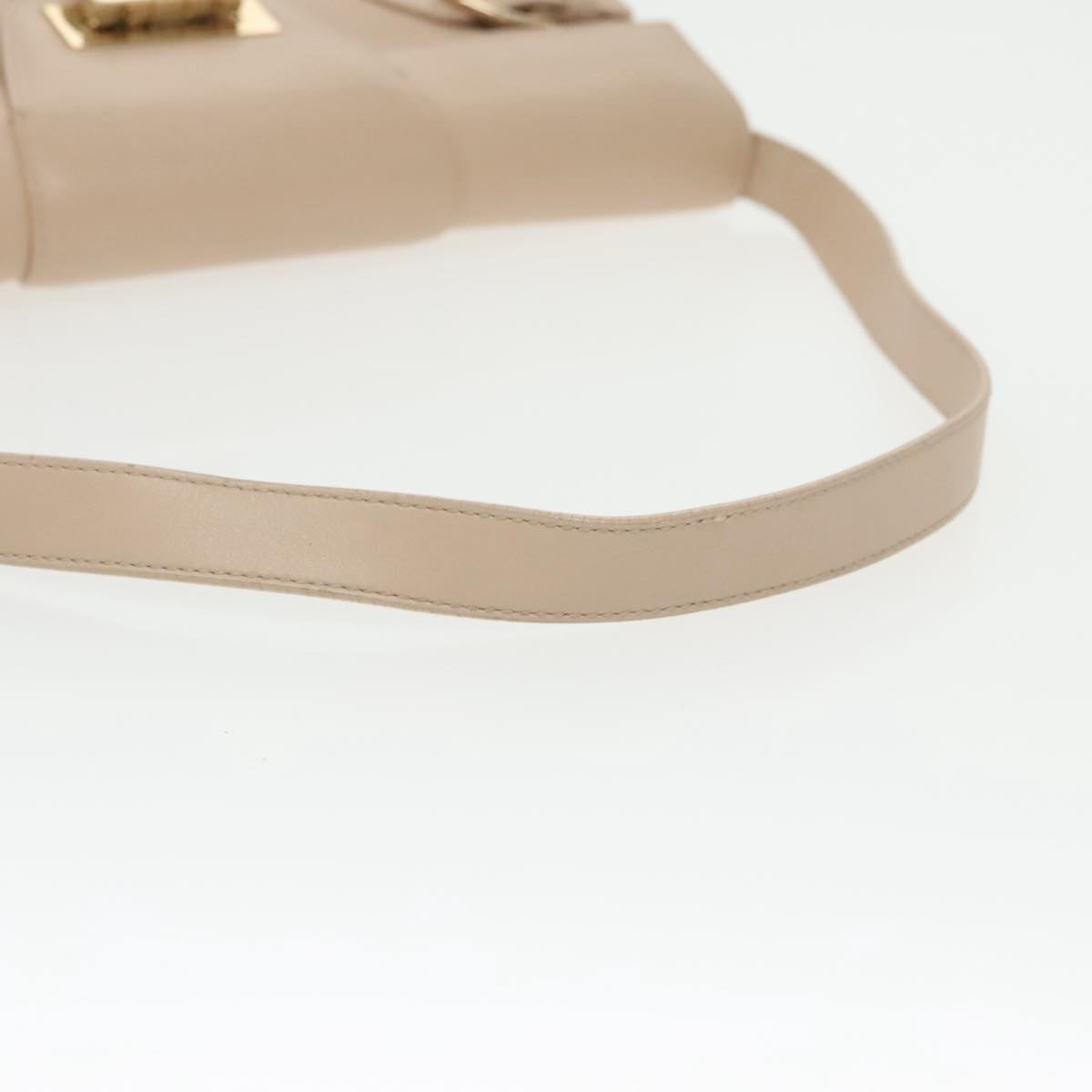 Salvatore Ferragamo Gancini Shoulder Bag Leather Beige Gold Auth yk16018