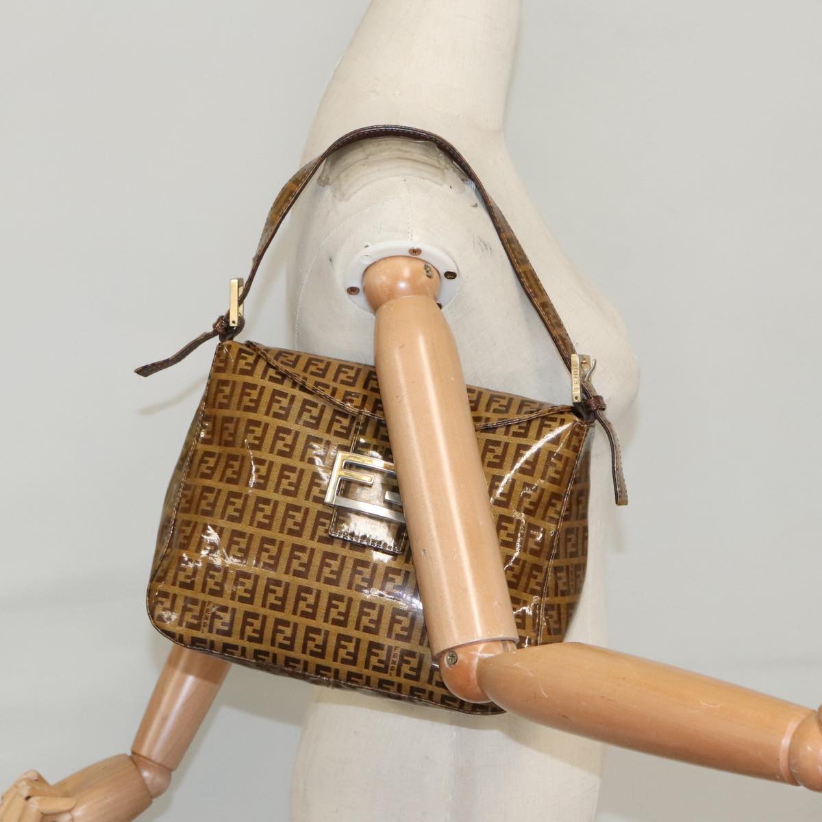 FENDI Zucchino Canvas Mamma Baguette Shoulder Bag Enamel Beige Auth yk16064