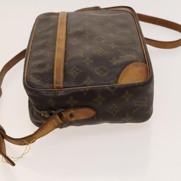 LOUIS VUITTON Monogram Trocadero 30 Shoulder Bag M51272 LV Auth yk17970