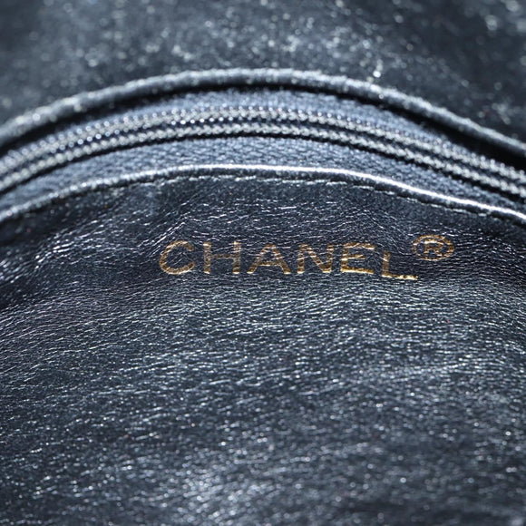 CHANEL Matelasse Shoulder Bag Caviar Skin Black Gold CC Auth yk19085V