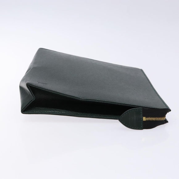 LOUIS VUITTON Taiga Poche Toilette 26 Pouch Epicea LV Auth yk19145