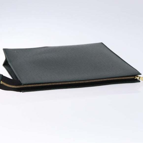 LOUIS VUITTON Taiga Poche Toilette 26 Pouch Epicea LV Auth yk19145