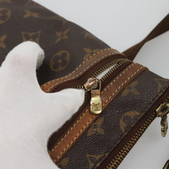 LOUIS VUITTON Monogram Pochette Bosphore Shoulder Bag M40044 LV Auth yk19311