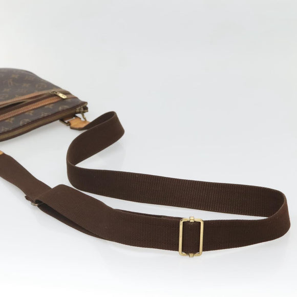 LOUIS VUITTON Monogram Pochette Bosphore Shoulder Bag M40044 LV Auth yk19311