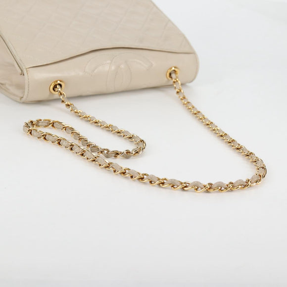 CHANEL Matelasse Chain Shoulder Bag Lamb Skin Vanilla Gold CC Auth yk19374