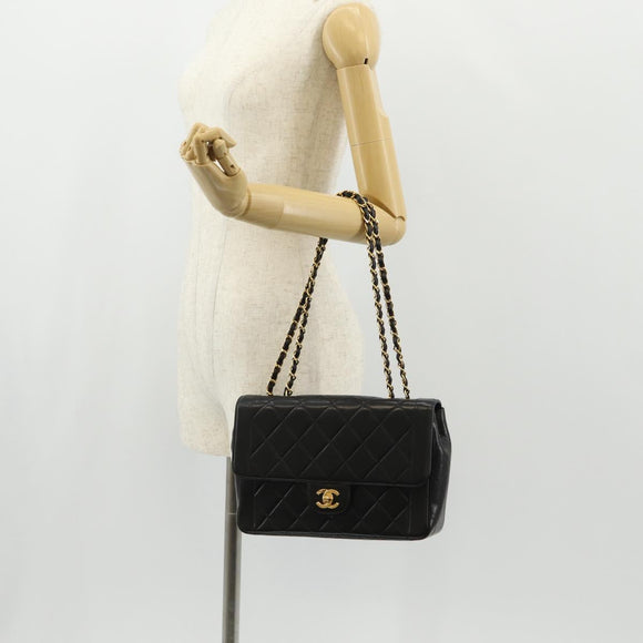 CHANEL Matelasse Chain Hand Bag Lamb Skin Black Gold CC Auth yk19760V