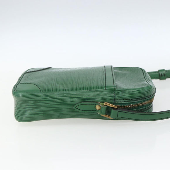LOUIS VUITTON Epi Danube Shoulder Bag Green M45634 LV Auth yk19922