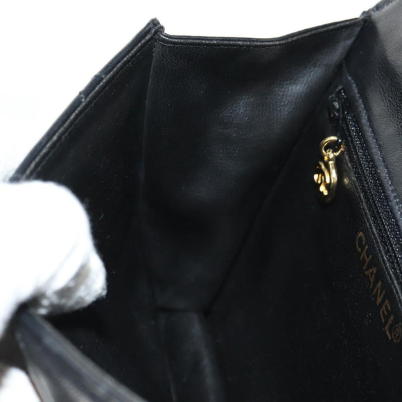 CHANEL Matelasse Ketting Schoudertas Lamsleer Zwart Goud CC Auth yk20399SAV