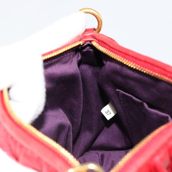 Miu Miu Matelasse Shoulder Bag Leather Red Gold Auth yk20524V