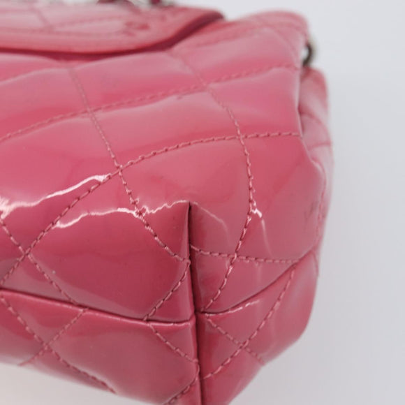CHANEL Matelasse Chain Shoulder Bag Patent leather Pink Silver CC Auth yk20768V