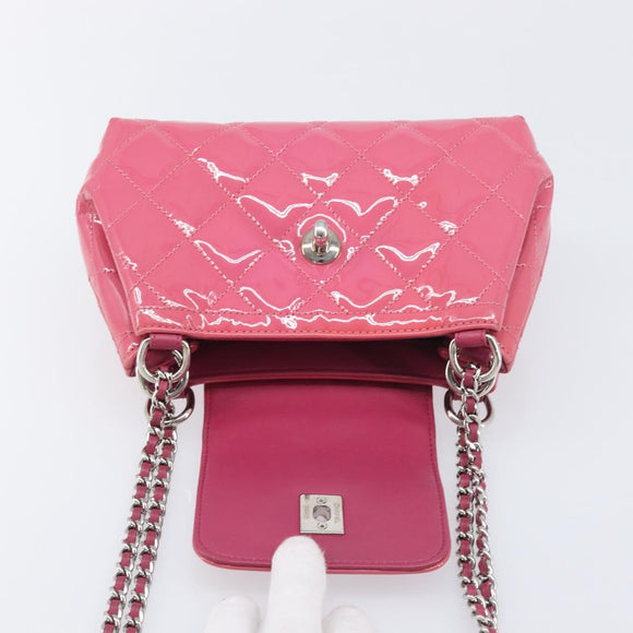 CHANEL Matelasse Chain Shoulder Bag Patent leather Pink Silver CC Auth yk20768V