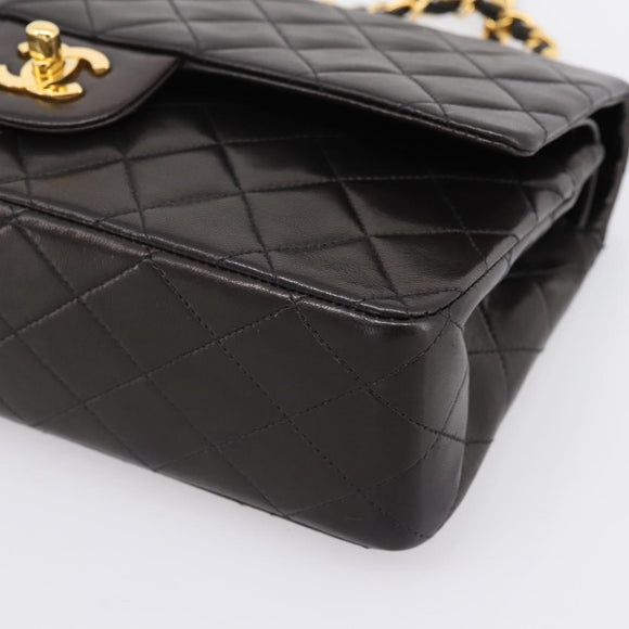 CHANEL Double Flap Chain Matelasse 25 Bag Lamb Skin Black Gold Auth yk20797SAM