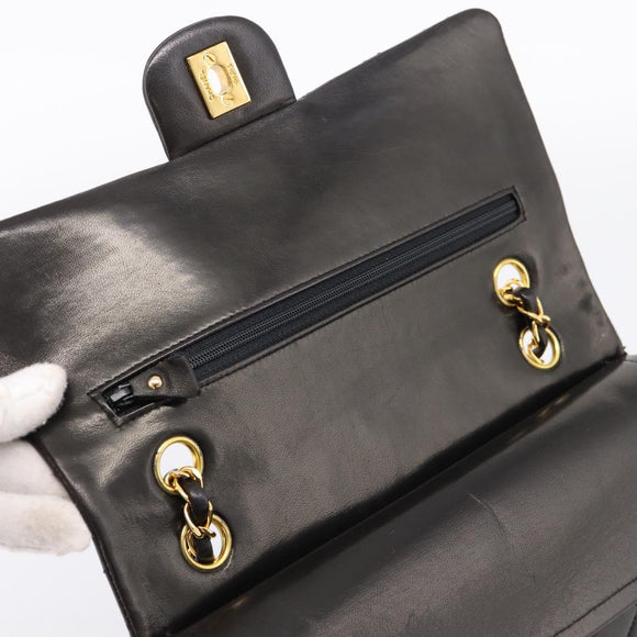 CHANEL Double Flap Chain Matelasse 25 Bag Lamb Skin Black Gold Auth yk20797SAM