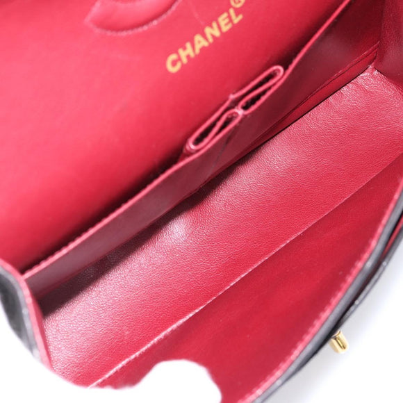 CHANEL Double Flap Chain Matelasse 25 Bag Lamb Skin Black Gold Auth yk20797SAM