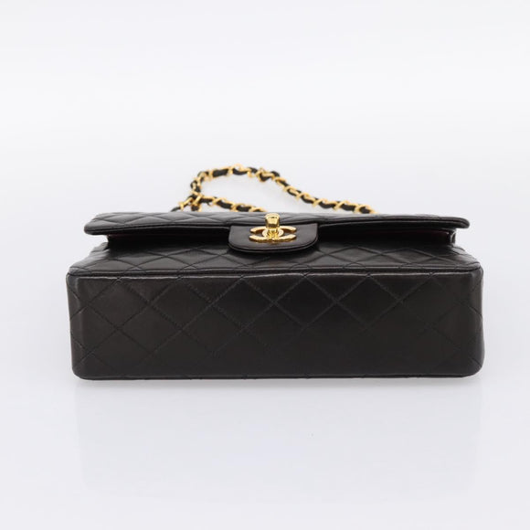 CHANEL Double Flap Chain Matelasse 25 Bag Lamb Skin Black Gold Auth yk20797SAM