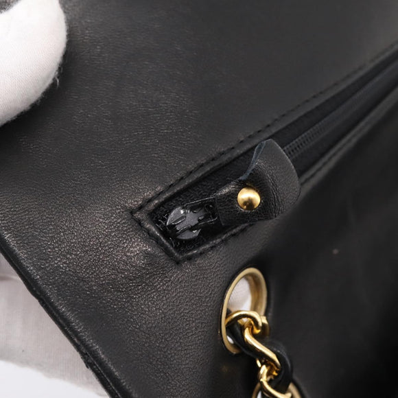 CHANEL Double Flap Chain Matelasse 25 Bag Lamb Skin Black Gold CC Auth yk20822SM