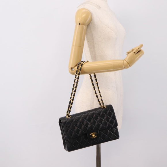 CHANEL Double Flap Chain Matelasse 25 Bag Lamb Skin Black Gold CC Auth yk20822SM