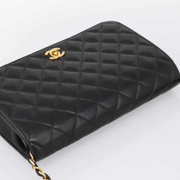 CHANEL Matelasse Turn Lock Chain Bag Lamb Skin Black Gold CC Auth yk20823SAM