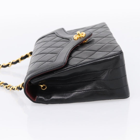 CHANEL Matelasse Turn Lock Chain Bag Lamb Skin Black Gold CC Auth yk20854SAM