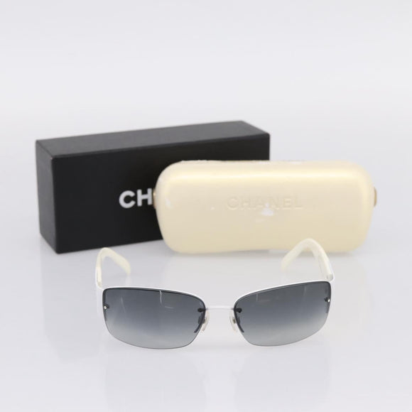 CHANEL Sunglasses plastic White CC Auth yk21023M