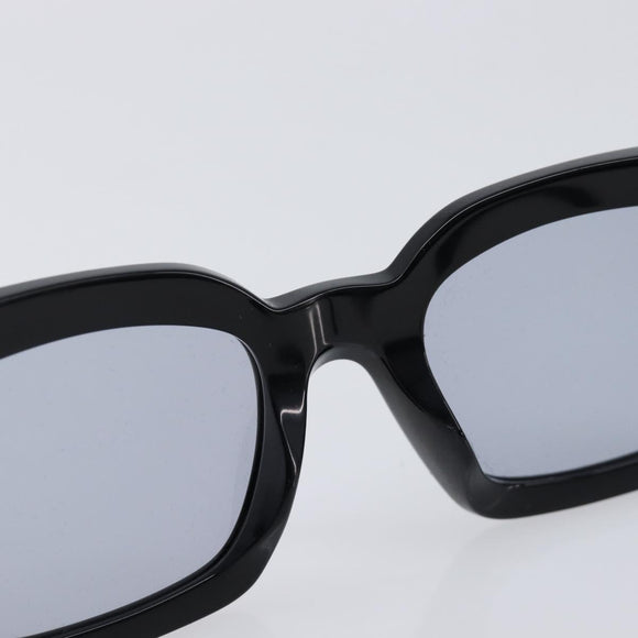 CHANEL Sunglasses Plastic Black Gold CC Auth yk21088M