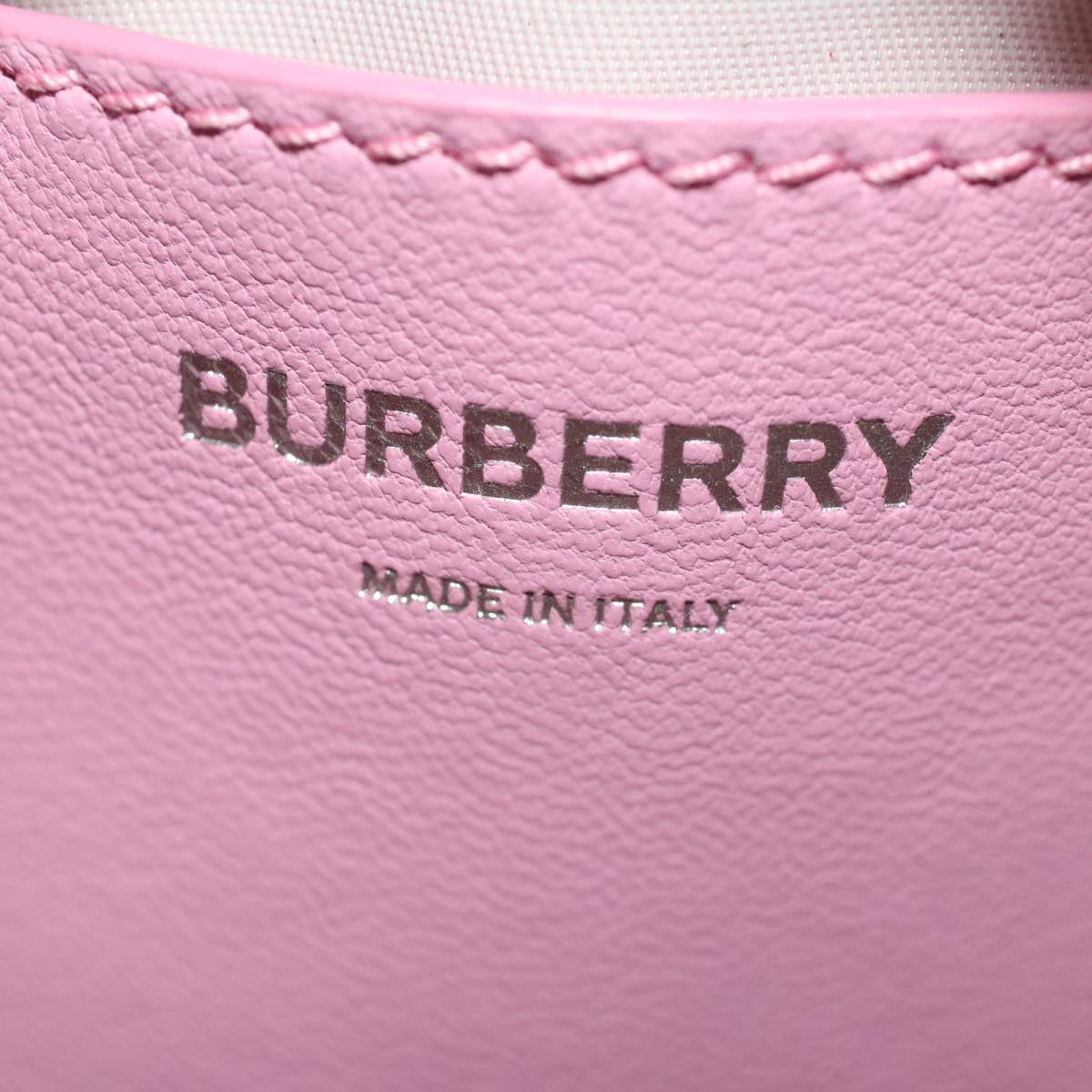 BURBERRY LOLA Quilted Chain Camera Shoulder Bag Leather Pink Auth yk7876