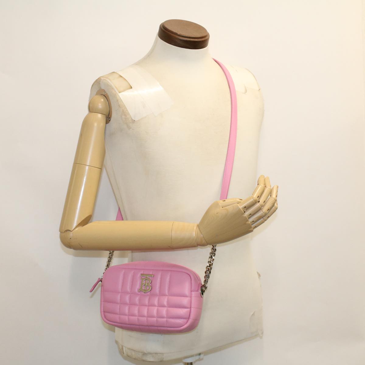 BURBERRY LOLA Quilted Chain Camera Shoulder Bag Leather Pink Auth yk7876