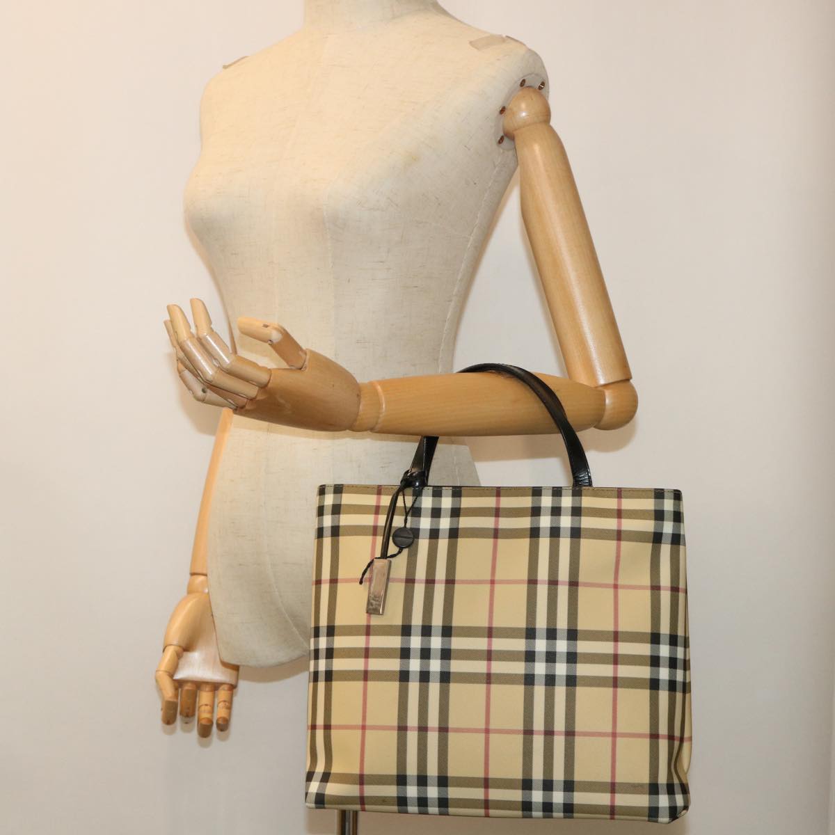 BURBERRY Nova Check Hand Bag PVC Leather Beige Auth yk8321