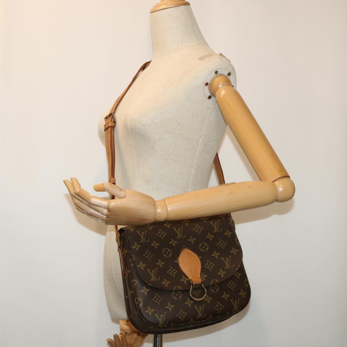 LOUIS VUITTON Monogram Saint Cloud GM Shoulder Bag M51242 LV Auth yk8381B