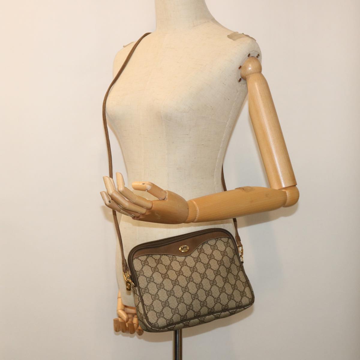 GUCCI GG Canvas Shoulder Bag PVC Leather Beige 97 02 068 Auth yk8411