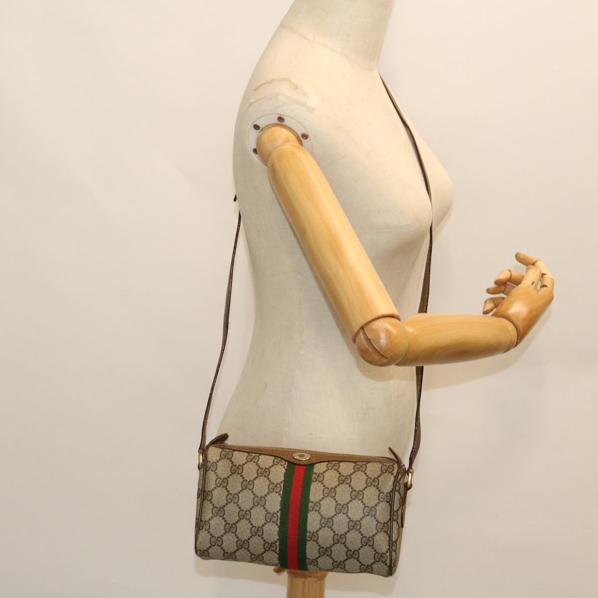 GUCCI GG Canvas Web Sherry Line Shoulder Bag Beige Red 89 02 018 Auth yk8428