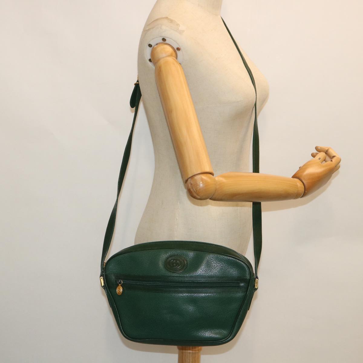 GUCCI Shoulder Bag Leather Green 001 093 1050 Auth yk8648